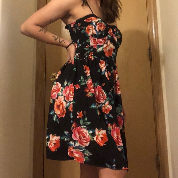 Floral summer dress - Picture 3 of 3